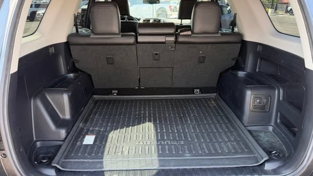 Used 2018 Toyota 4Runner SR5 Premium AWD/4WD image 9