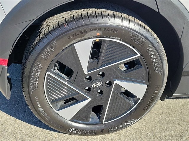 New 2026 Hyundai Ioniq 5 SE image 25