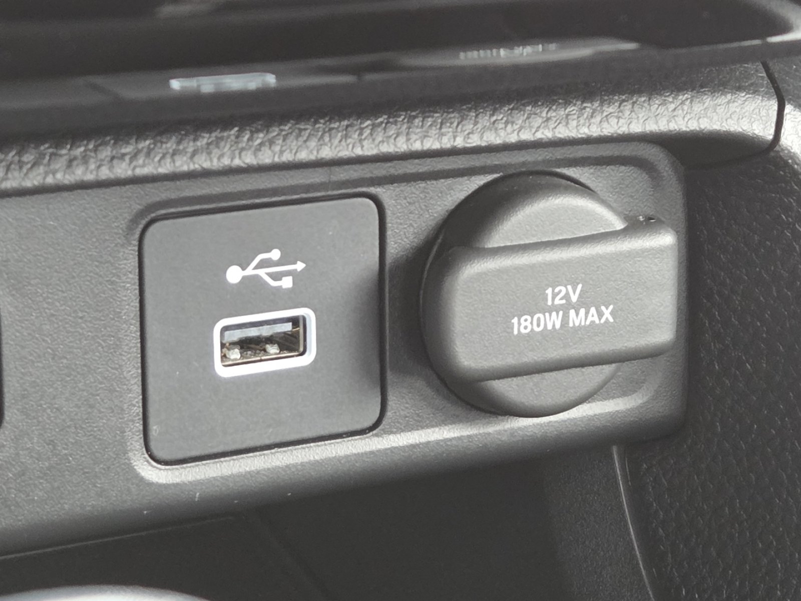 Used 2023 Honda Civic Sport image 8