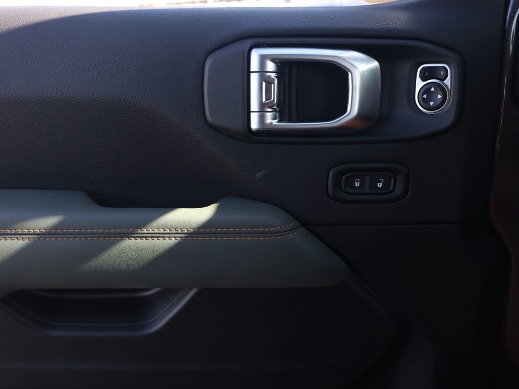 New 2026 Jeep Gladiator Mojave image 23