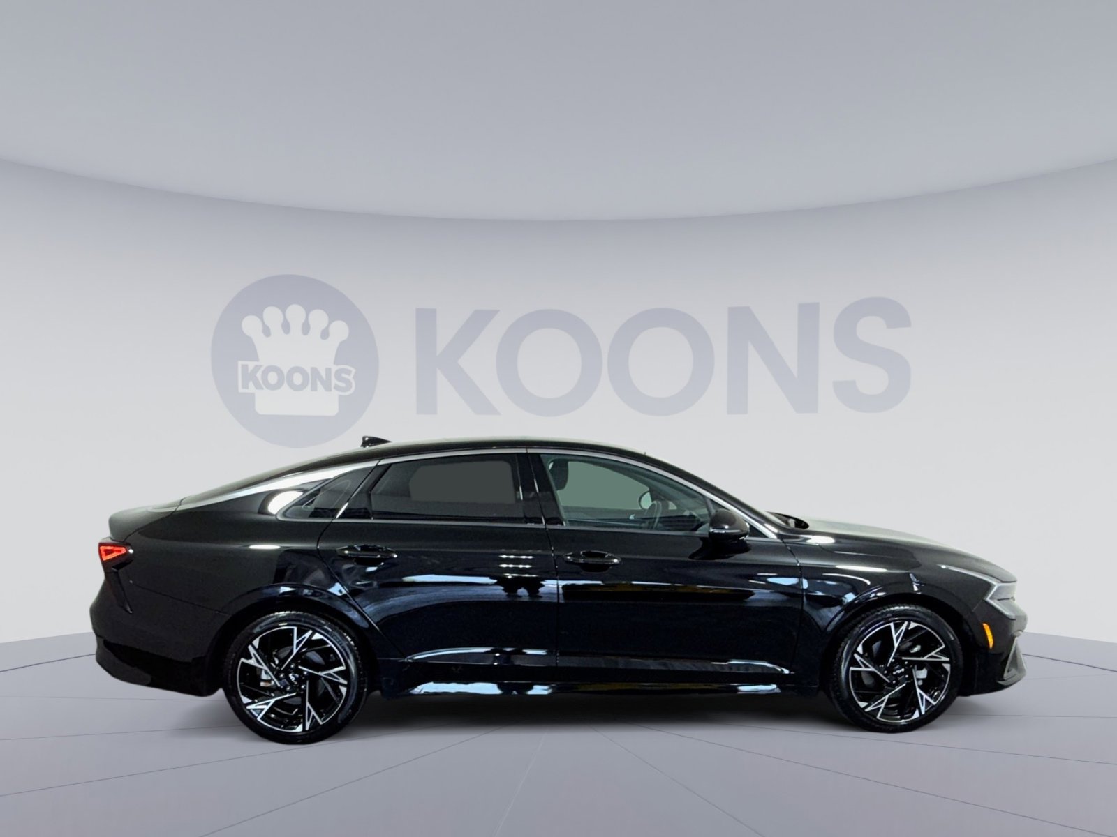 Used 2025 Kia K5 GT-Line AWD/4WD image 8