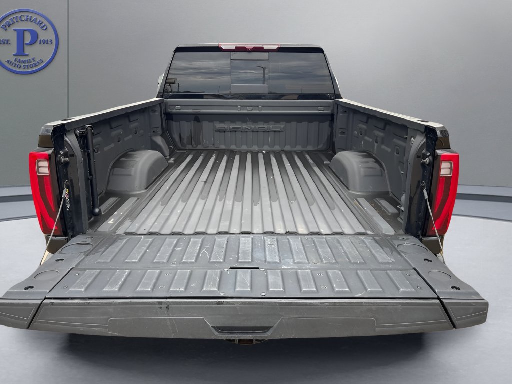 Used 2024 GMC Sierra 2500 Denali AWD/4WD image 32