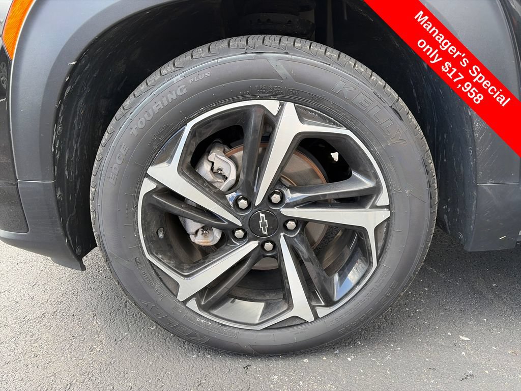 Used 2022 Chevrolet TrailBlazer RS w/ Sun and Liftgate Package FWD image 29