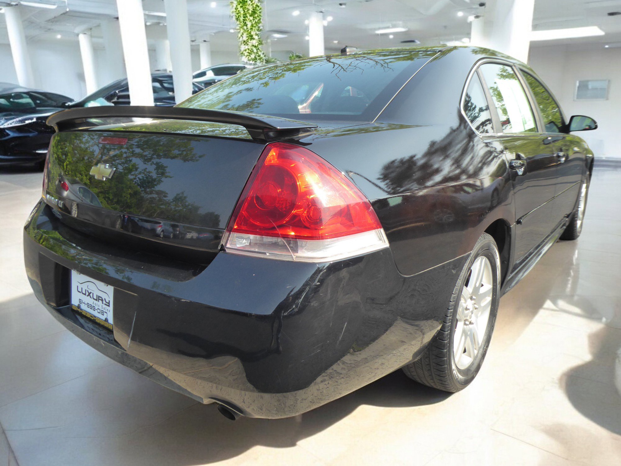 Used 2012 Chevrolet Impala LT w/ LT Sunroof Package image 10