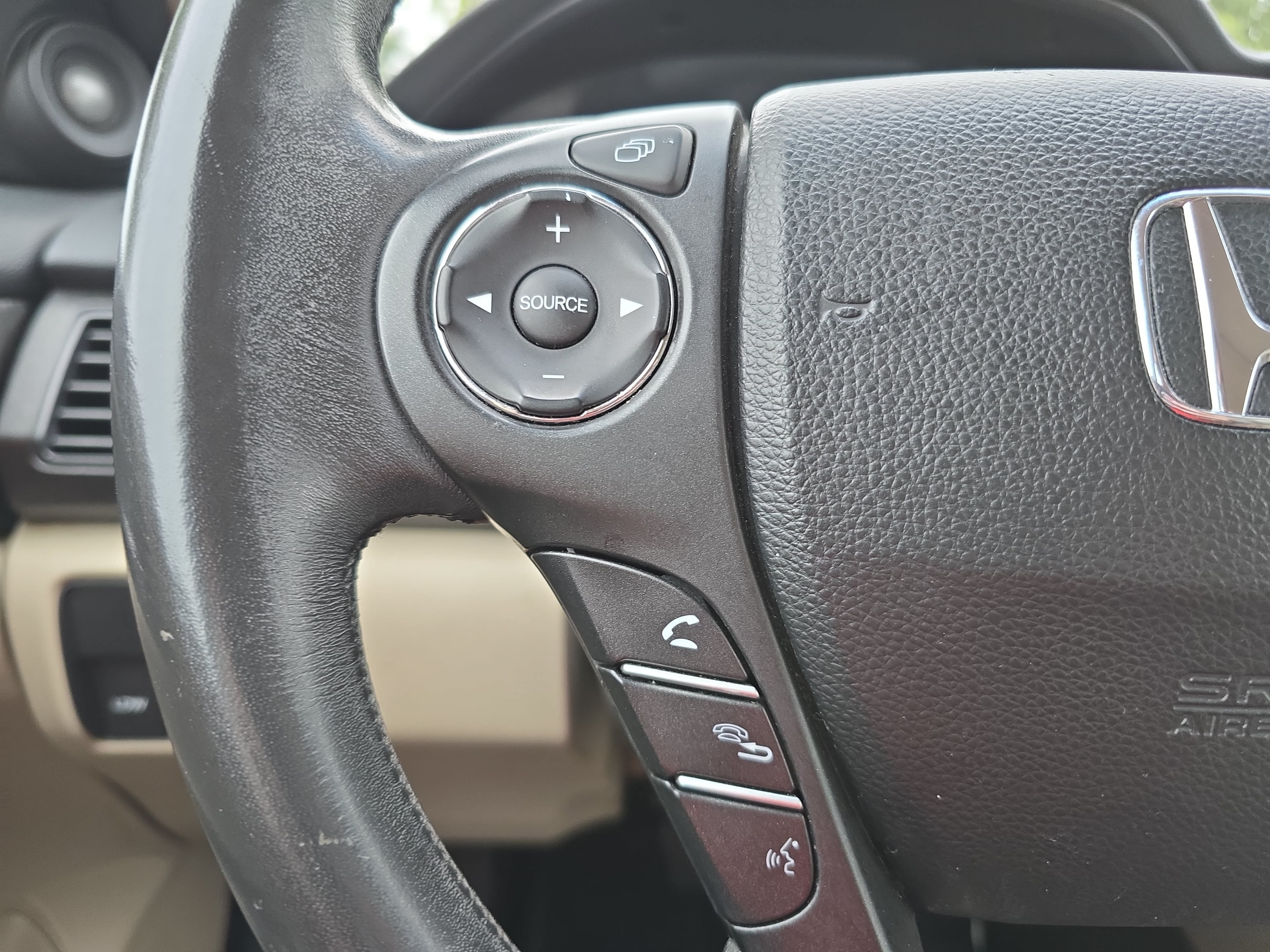 Used 2013 Honda Accord EX-L image 16
