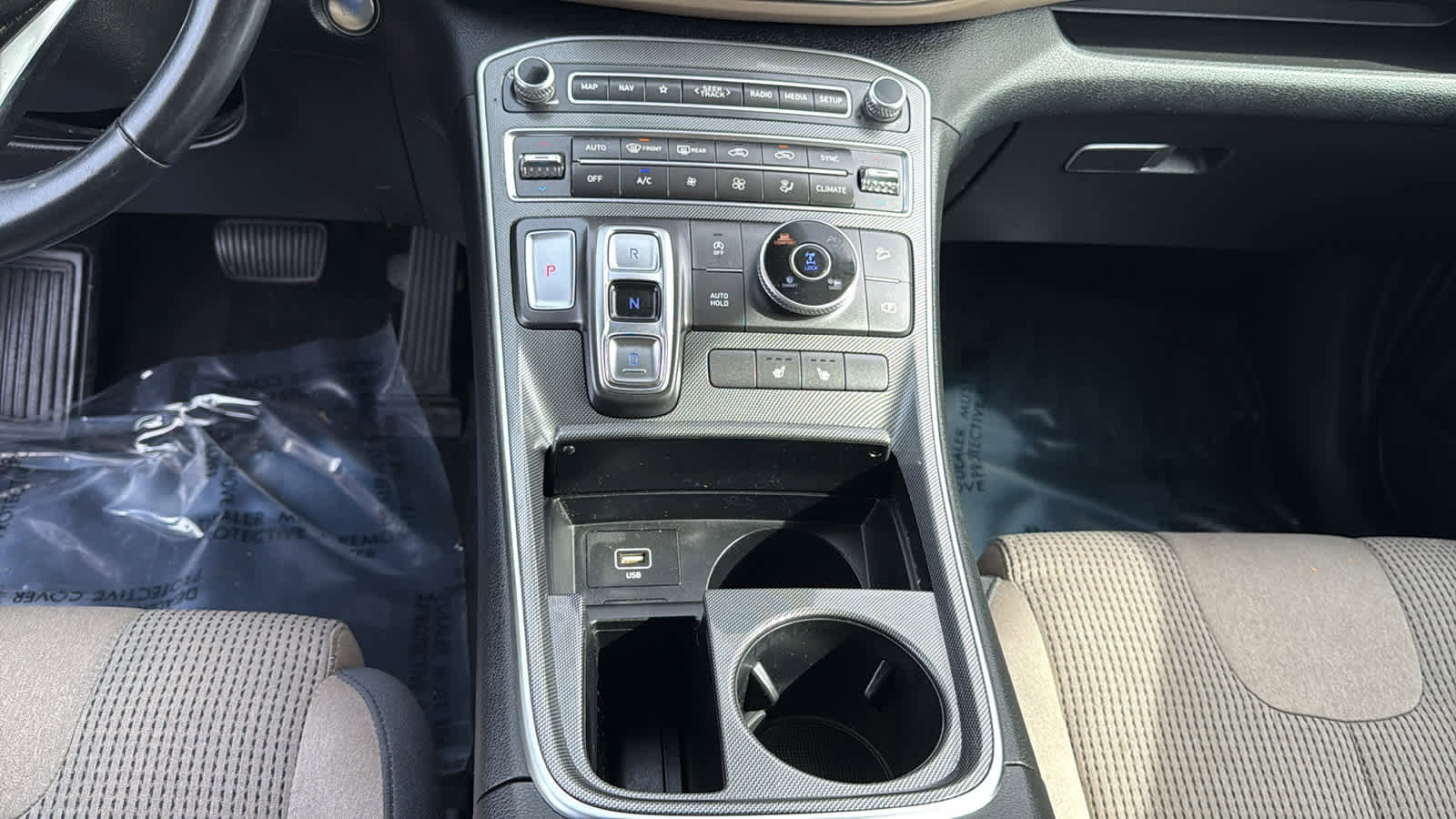 Used 2023 Hyundai Santa Fe SEL image 21