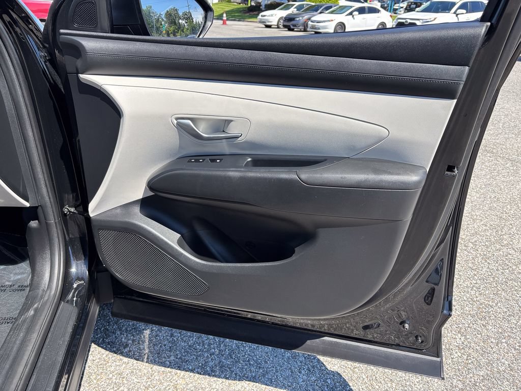 Used 2025 Hyundai Tucson SEL AWD/4WD image 40
