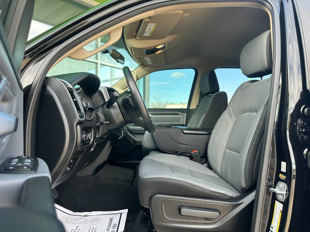 Used 2020 RAM 1500 Big Horn image 13