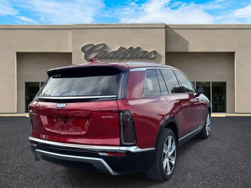 Used 2026 Cadillac Vistiq Luxury w/ LPO, Premium Carpet Package image 4