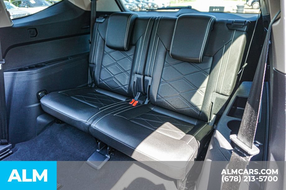 Used 2025 Volkswagen Atlas SE FWD image 21
