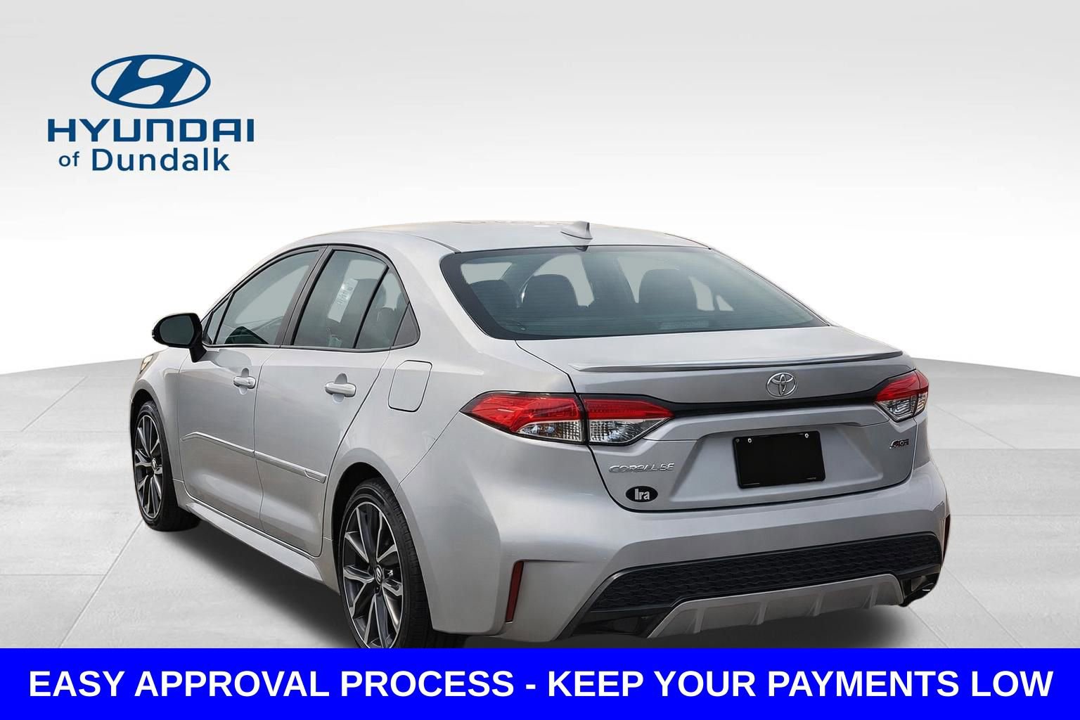 Used 2021 Toyota Corolla SE w/ SE Premium Package FWD image 5