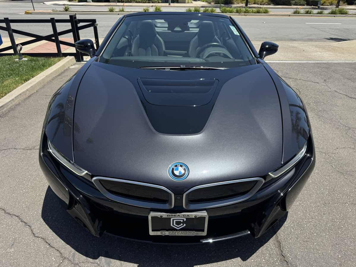 Used 2019 BMW i8 Roadster AWD/4WD image 13