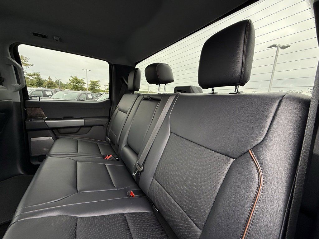 New 2026 Ford F250 Lariat image 27