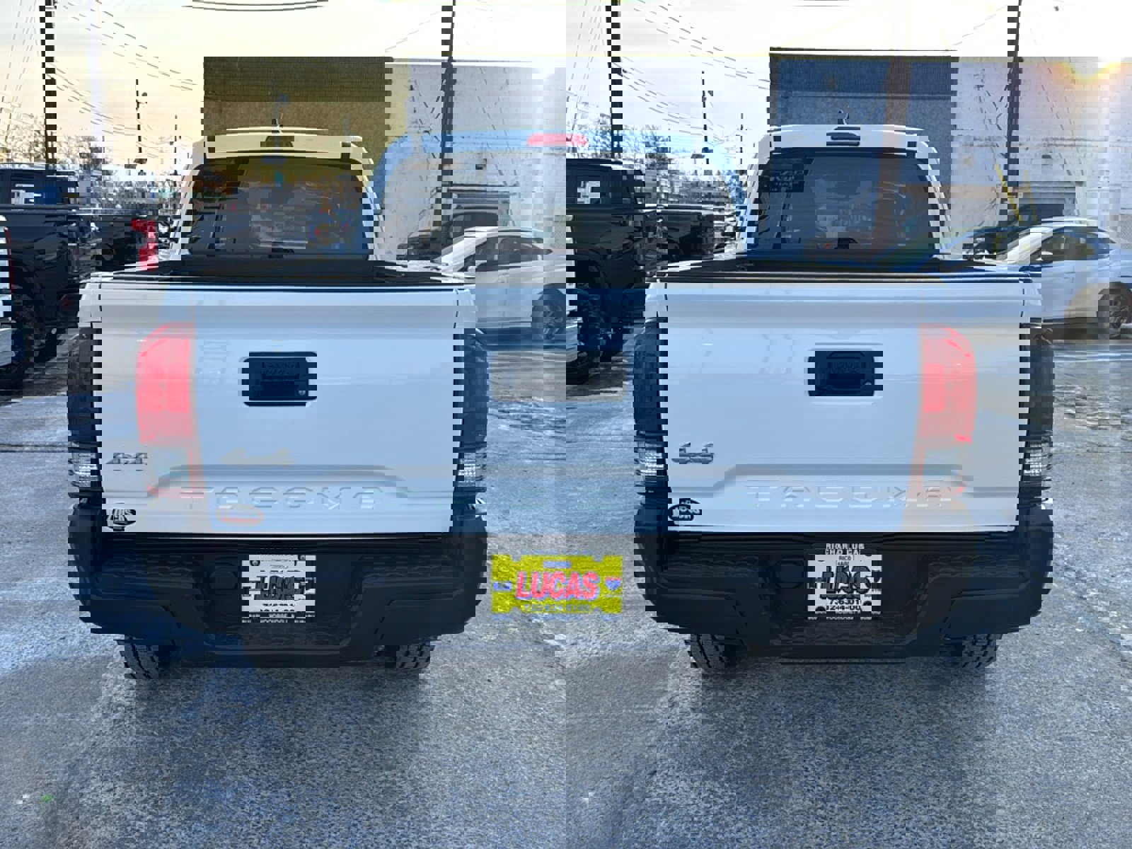 Used 2020 Toyota Tacoma SR image 6