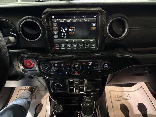 Used 2021 Jeep Wrangler Unlimited Sahara w/ Cold Weather Group image 8