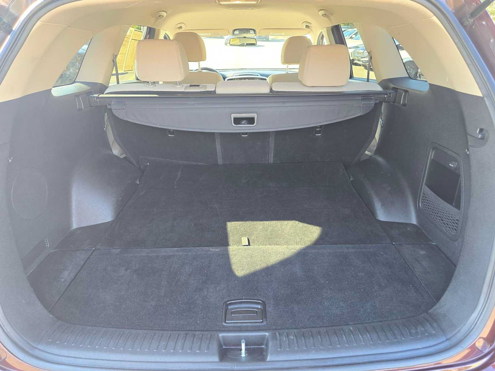 Used 2018 Kia Sorento FWD image 14