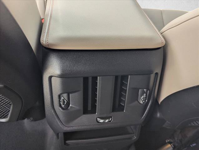 Certified 2025 BMW X3 xDrive30i w/ Convenience Package AWD/4WD image 17