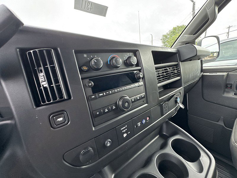 New 2025 Chevrolet Express 2500 w/ Driver Convenience Package image 27