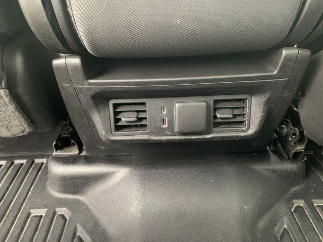 Used 2022 Chevrolet Silverado 1500 LT image 20