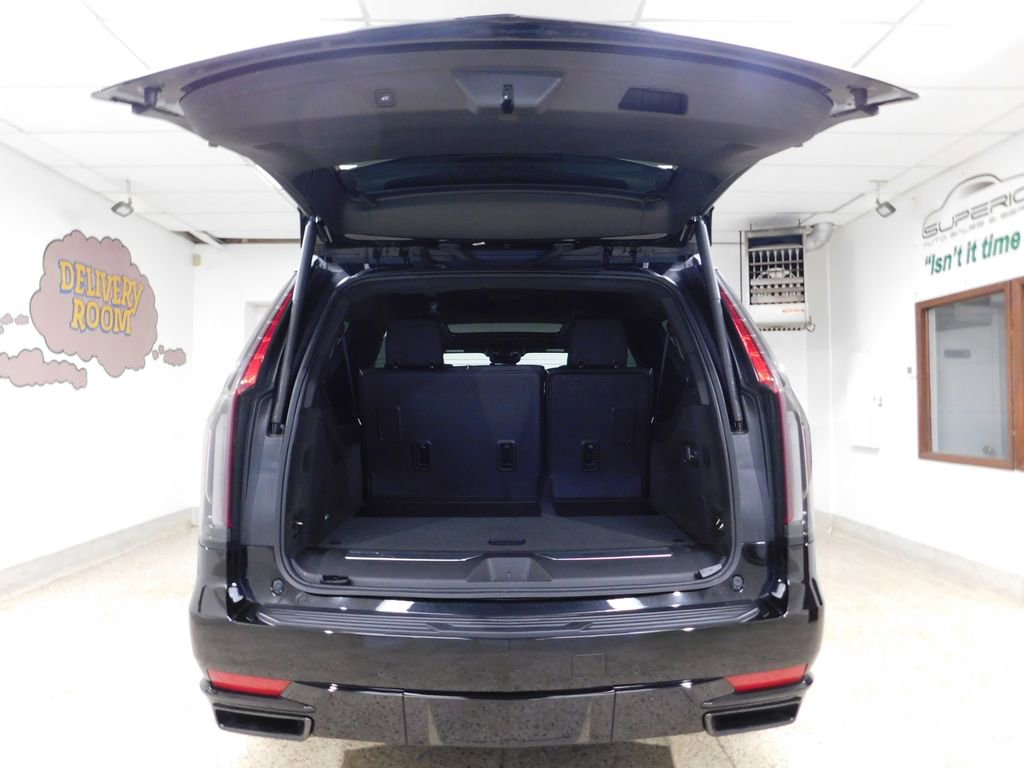 Used 2024 Cadillac Escalade ESV Sport w/ Touring Package AWD/4WD image 51