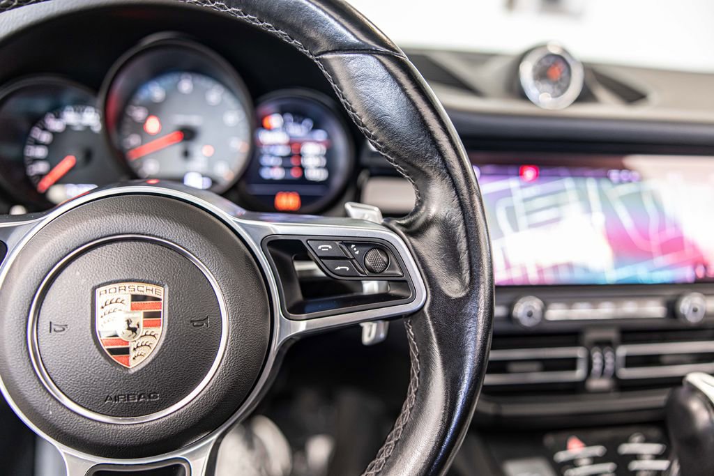 Used 2021 Porsche Macan S AWD/4WD image 26