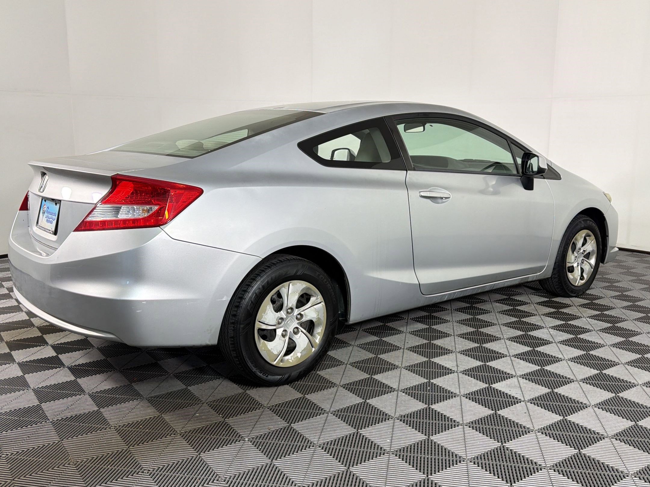 Used 2013 Honda Civic LX image 8