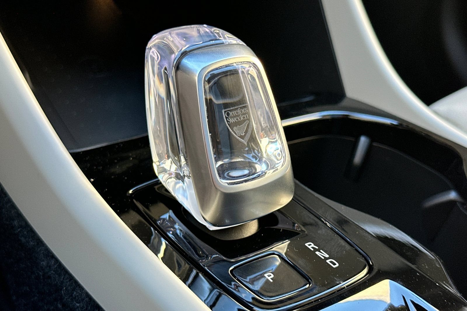 New 2026 Volvo XC40 B5 Ultra w/ Climate Package AWD/4WD image 25