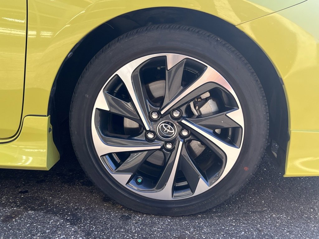 Used 2018 Toyota Corolla iM image 33
