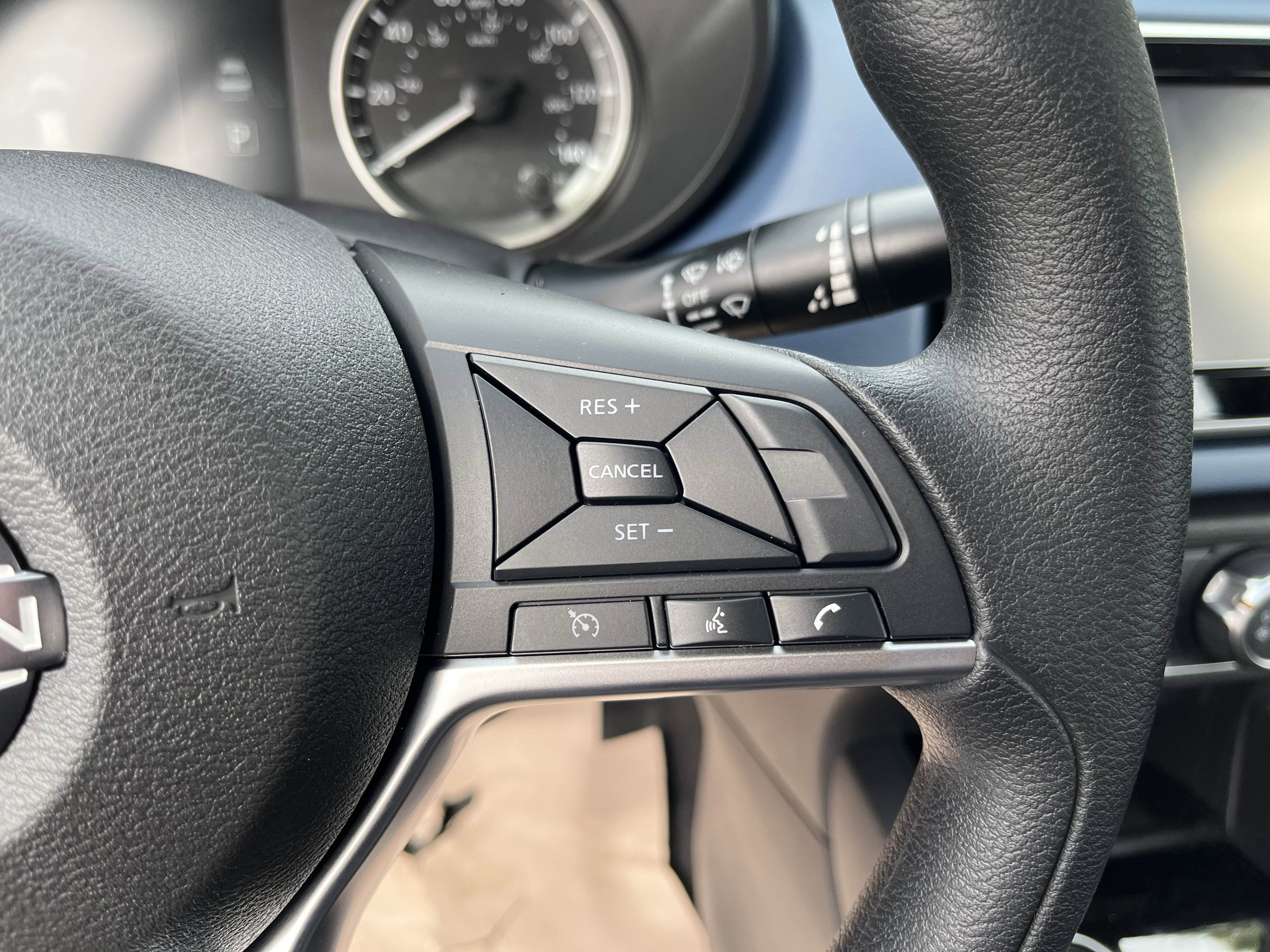 New 2025 Nissan Versa SV w/ Trunk Package FWD image 14