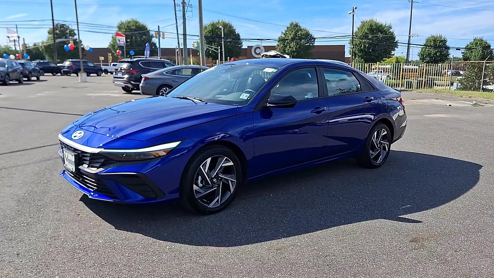 Used 2025 Hyundai Elantra Sport image 4