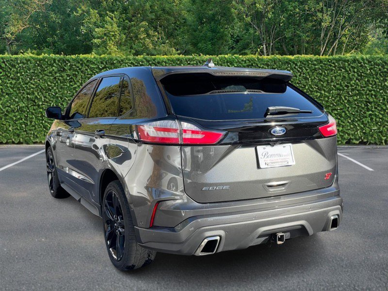 Used 2019 Ford Edge ST w/ Equipment Group 401A image 4