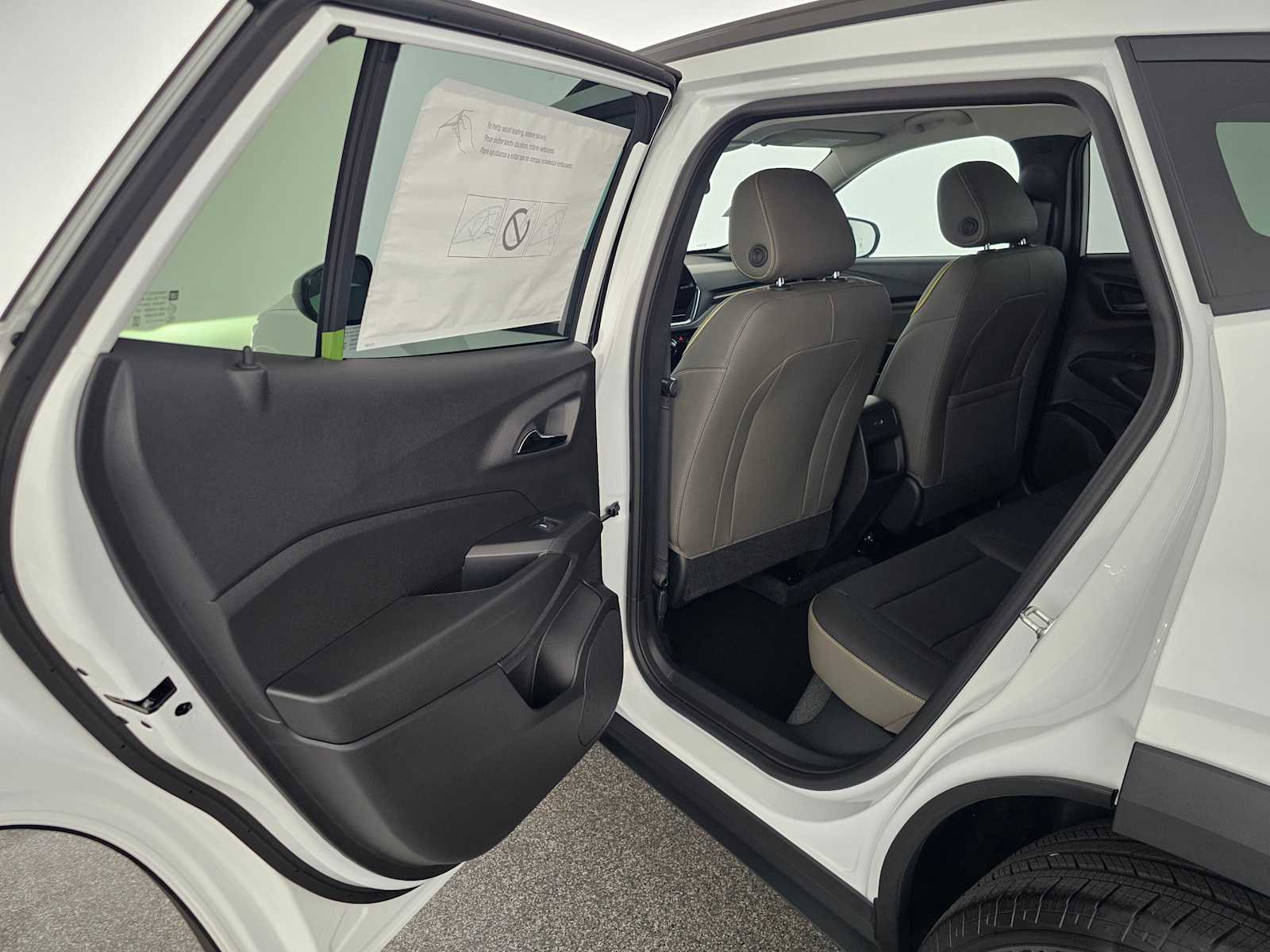New 2026 Chevrolet Trax ACTIV FWD image 15