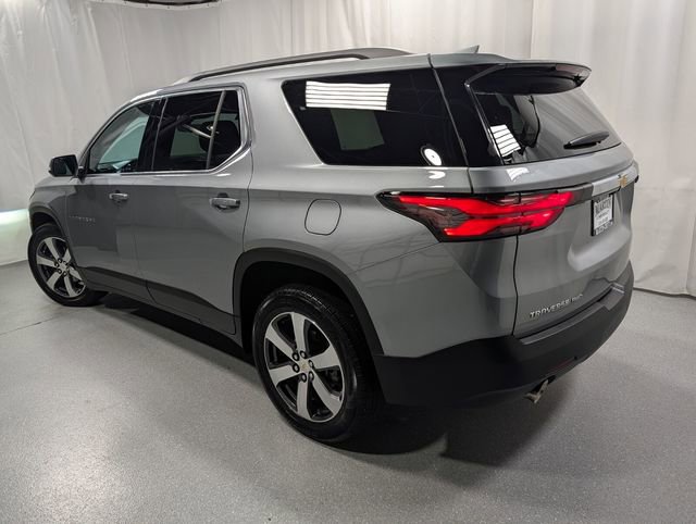 Used 2023 Chevrolet Traverse LT w/ LT Premium Package AWD/4WD image 7