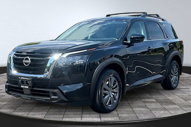 Used 2025 Nissan Pathfinder SV AWD/4WD image 1