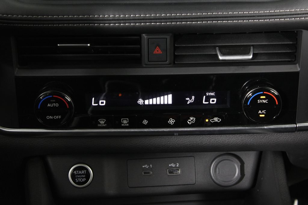 Certified 2023 Nissan Rogue SV AWD/4WD image 22
