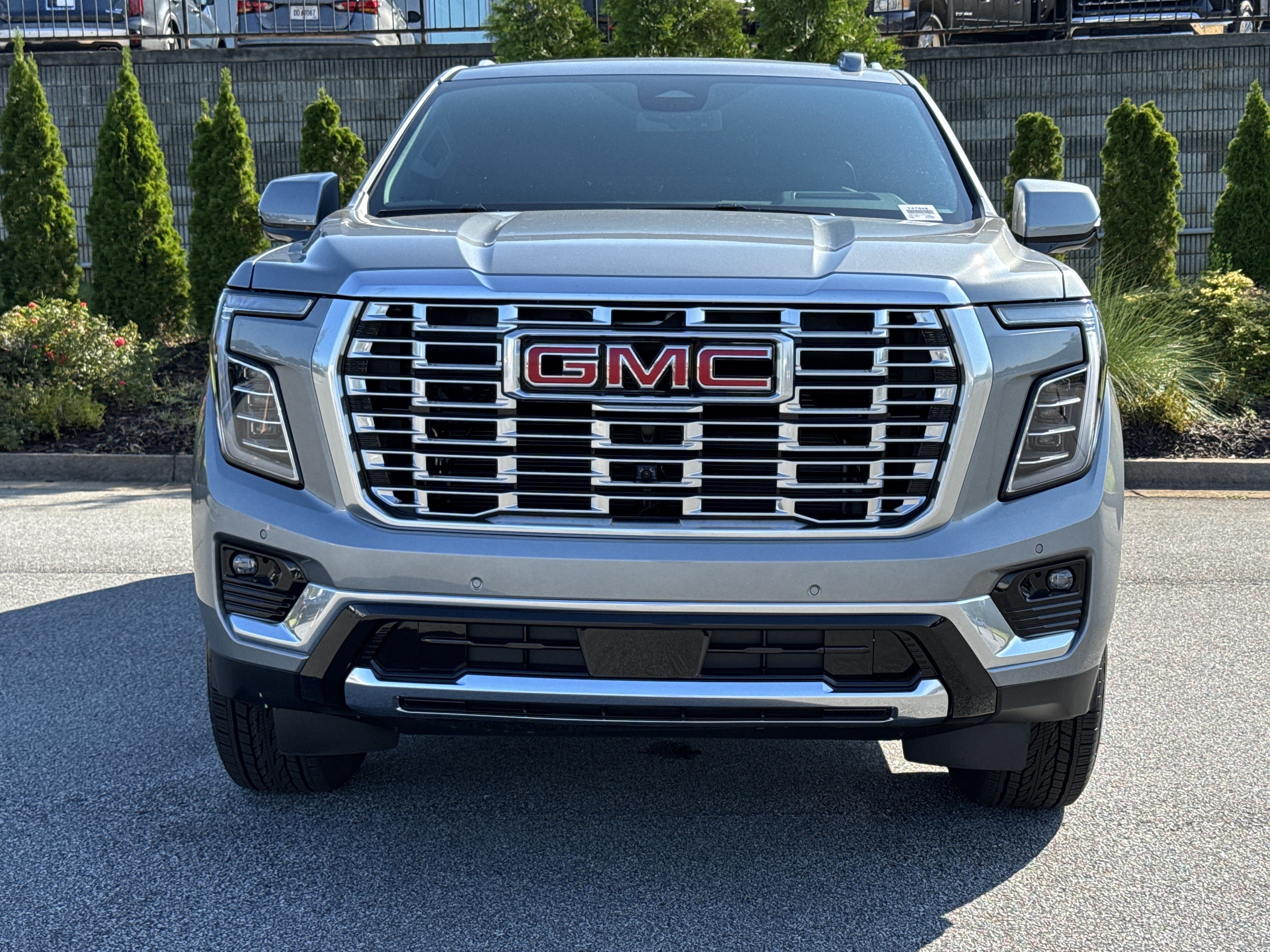 New 2026 GMC Yukon XL Denali w/ Sun & Power Step Package AWD/4WD image 3