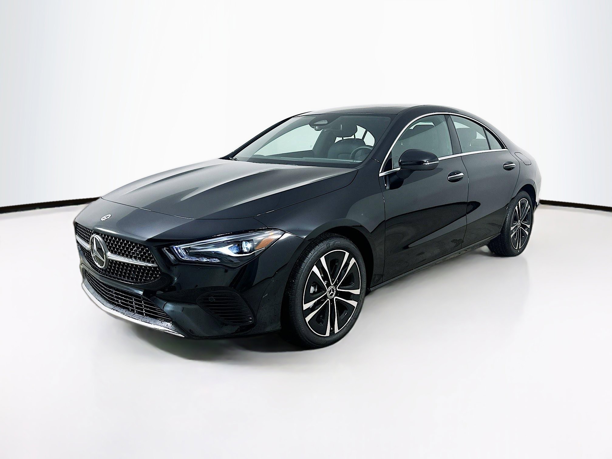 Certified 2025 Mercedes-Benz CLA 250 4MATIC image 1