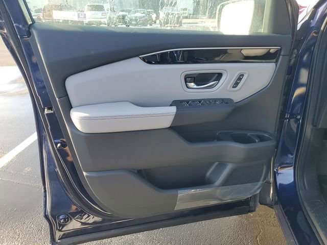 New 2025 Honda Pilot Touring image 39