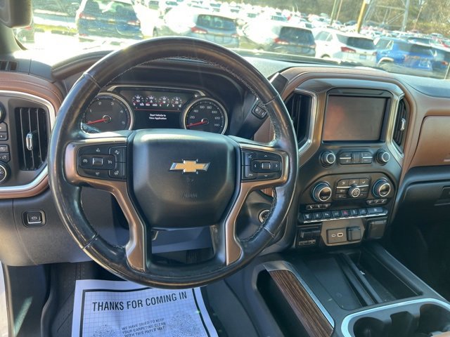 Used 2022 Chevrolet Silverado 2500 High Country w/ Safety Package II image 9