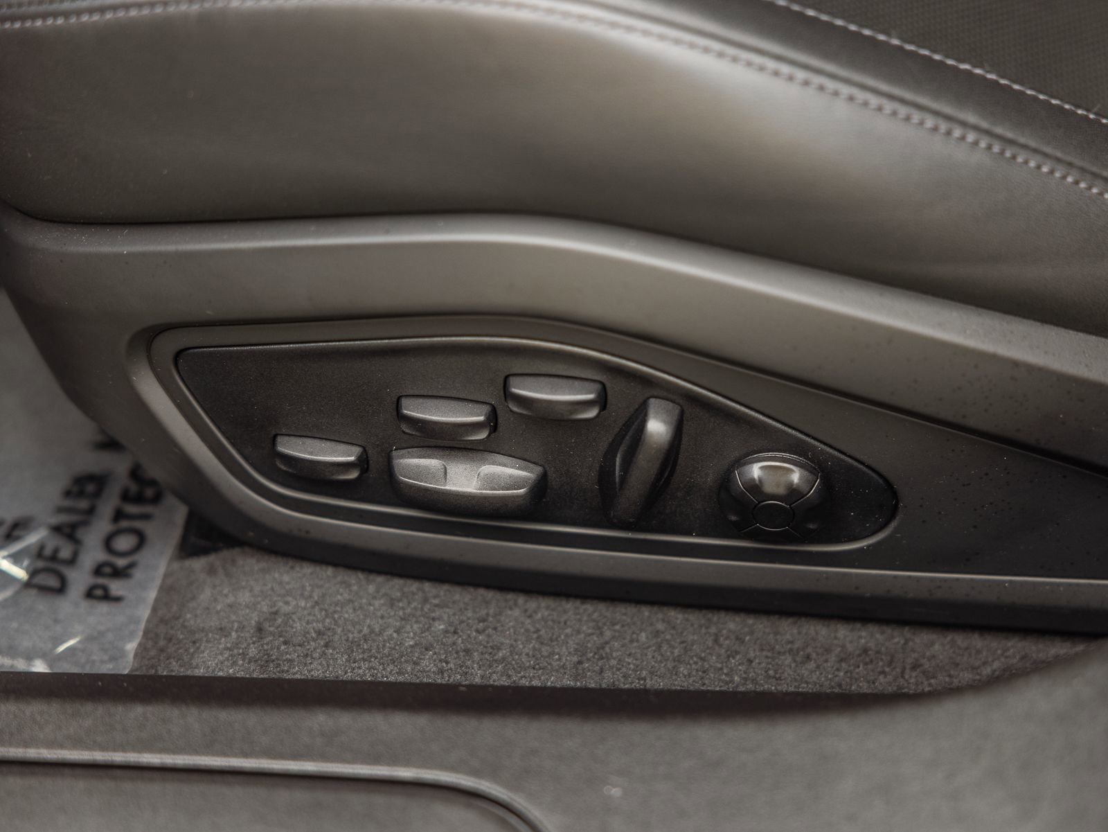 Certified 2023 Porsche Taycan image 17