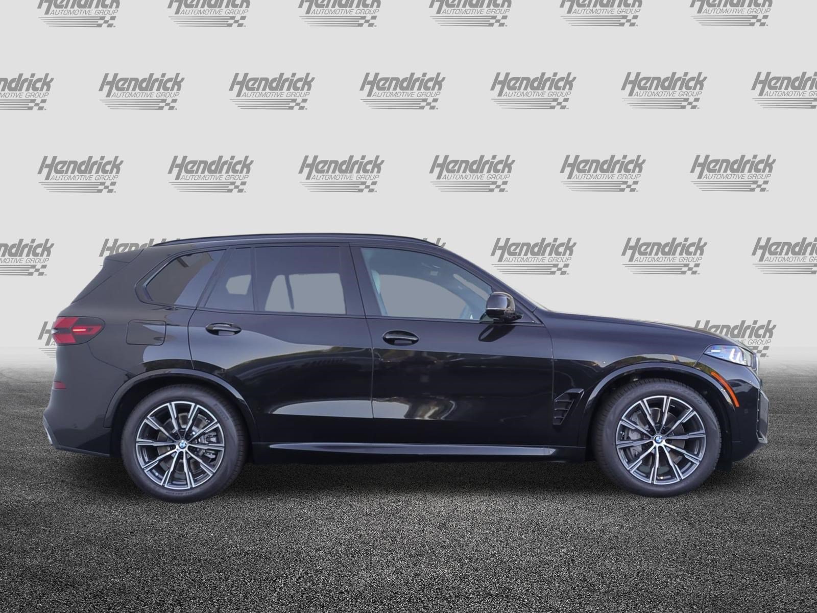 New 2026 BMW X5 xDrive50e w/ M Sport Package AWD/4WD image 11
