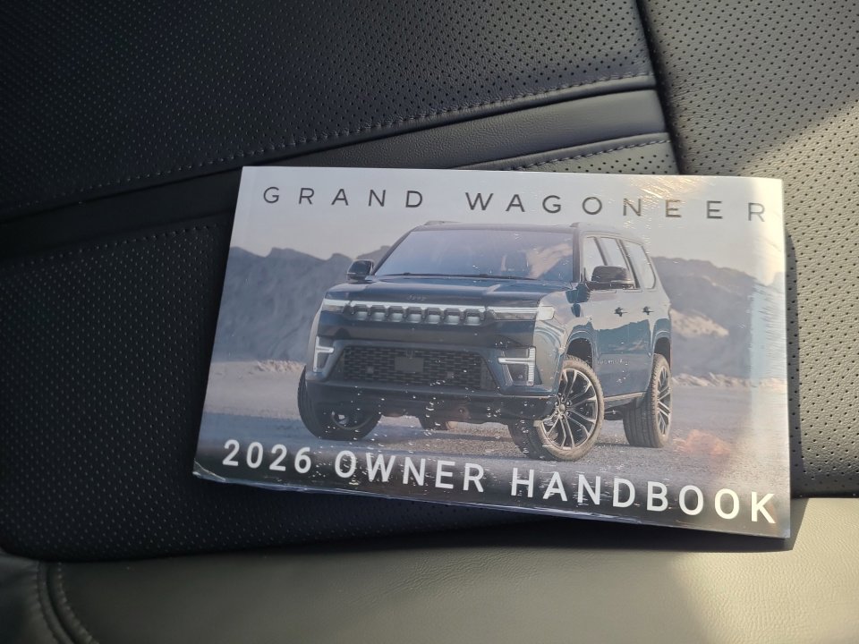 New 2026 Jeep Grand Wagoneer L 4x4 image 34