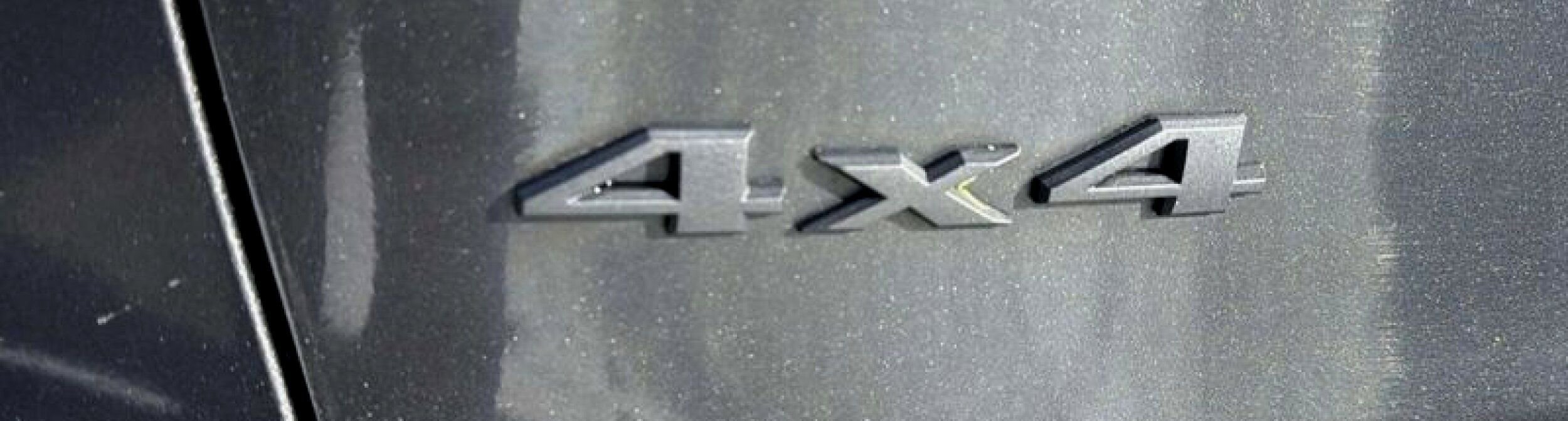 Used 2016 Jeep Cherokee Trailhawk w/ Cold Weather Group image 19