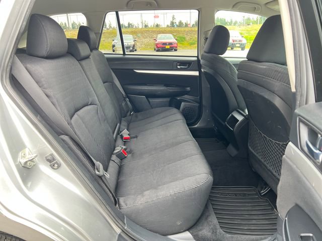 Used 2011 Subaru Outback 2.5i Premium image 13