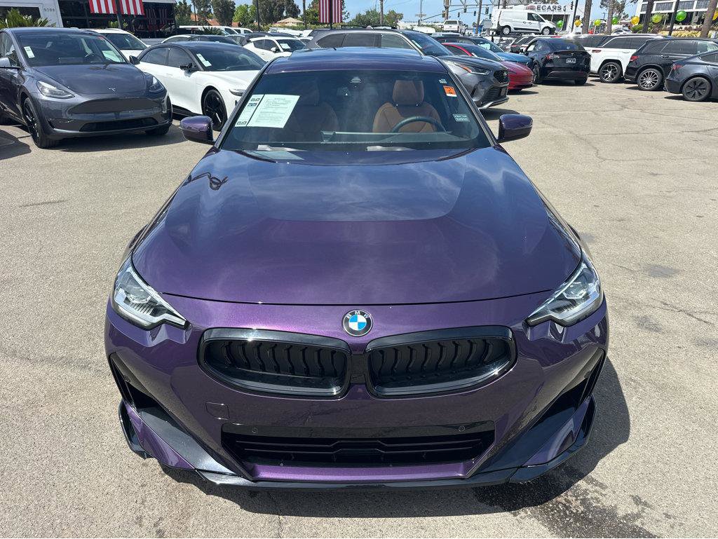 Used 2025 BMW 230i Coupe w/ M Sport Package image 3