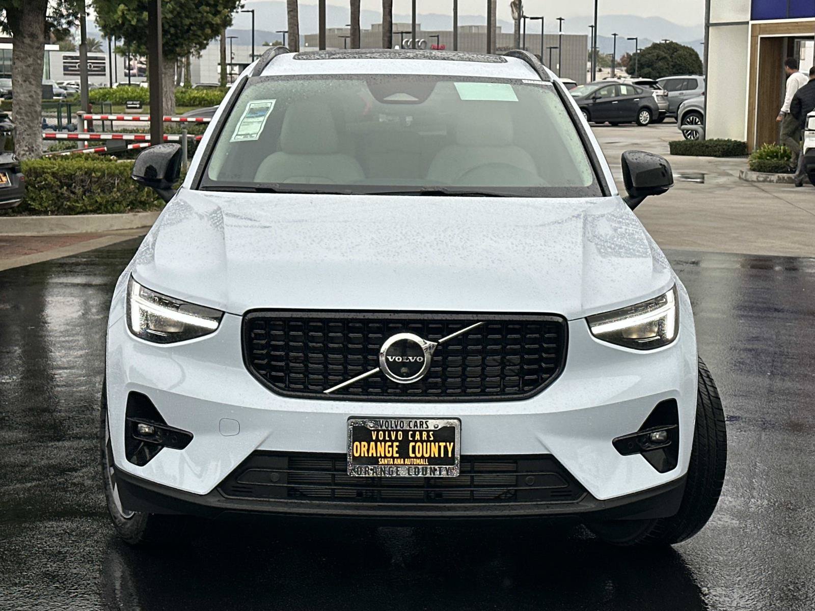 New 2026 Volvo XC40 B5 Plus w/ Protection Package Premier AWD/4WD image 2