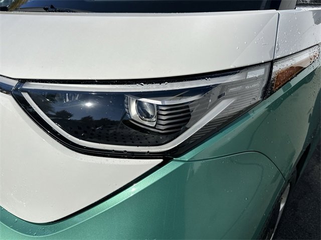 New 2025 Volkswagen ID. Buzz Pro S Plus image 9