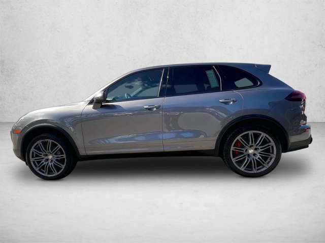 Used 2016 Porsche Cayenne Turbo AWD/4WD image 6