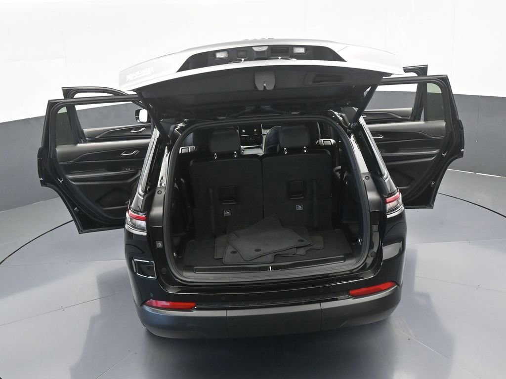 Used 2024 Jeep Grand Cherokee L Altitude image 70