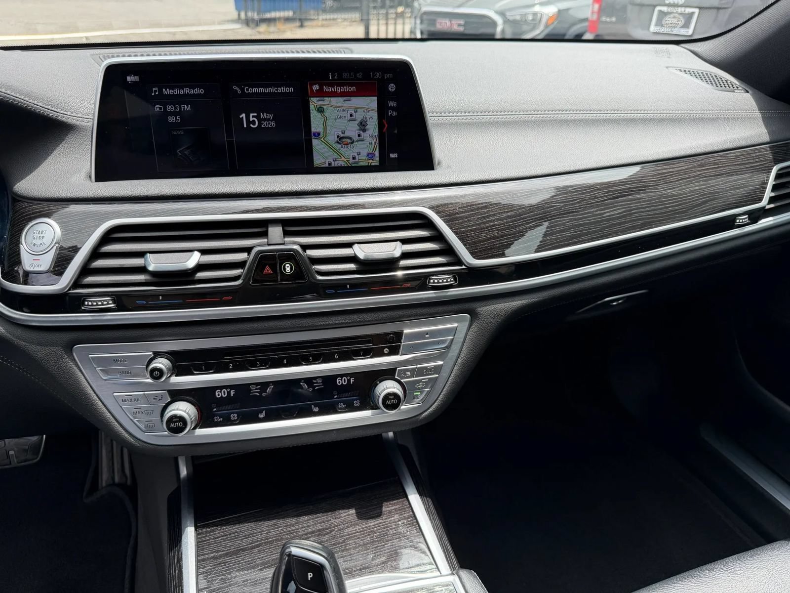 Used 2018 BMW 740i RWD image 44